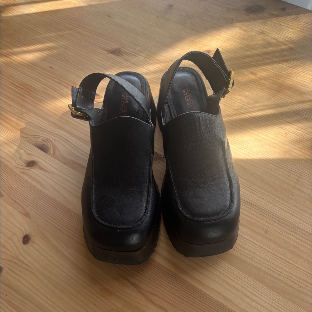 Charlotte Stone Ebony Leather Clogs